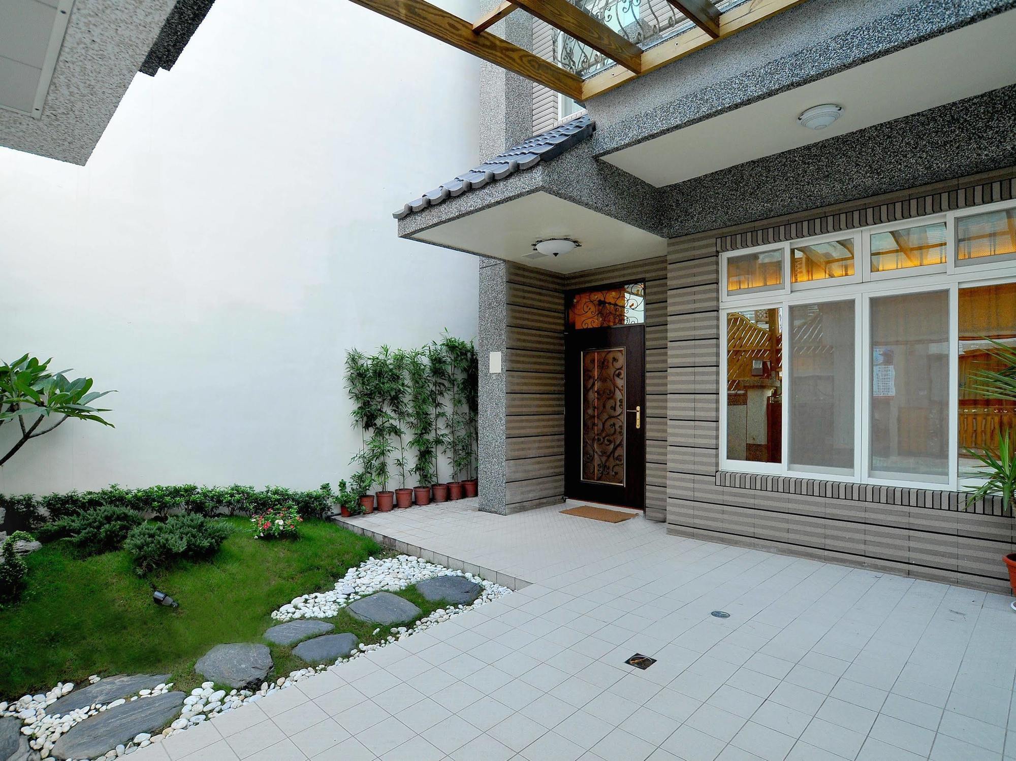 花蓮密絲朵包棟民宿 6-14人 Hualien Extérieur photo